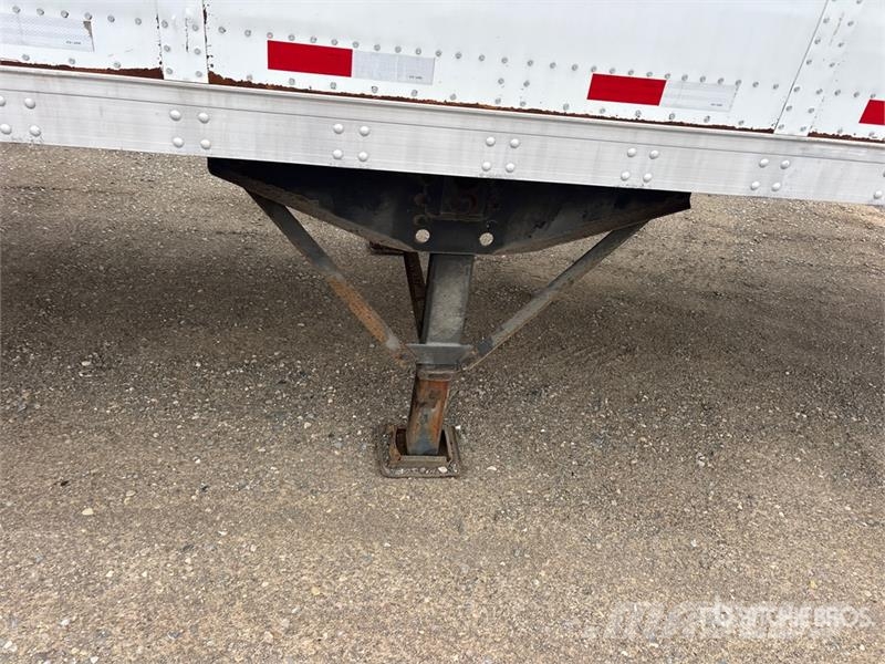 Stoughton 53 ft x 102 in T/A Van Trailer Прицепы-фургоны