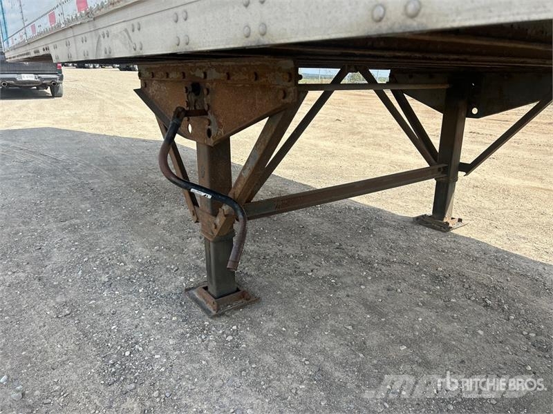 Stoughton 53 ft x 102 in T/A Van Trailer Dobozos pótkocsik