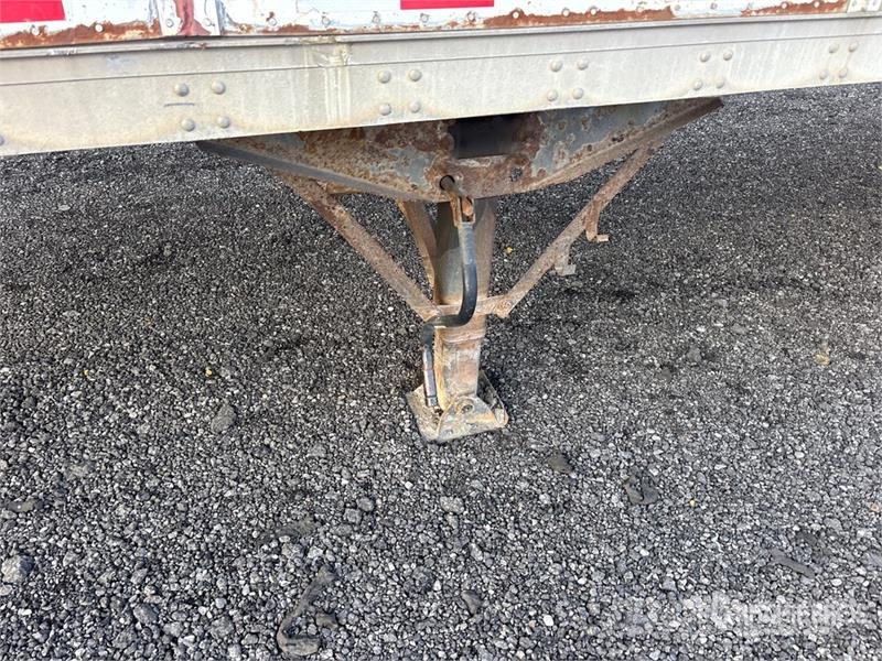 Stoughton 53 ft x 102 in T/A Van Trailer Furgoonhaagised