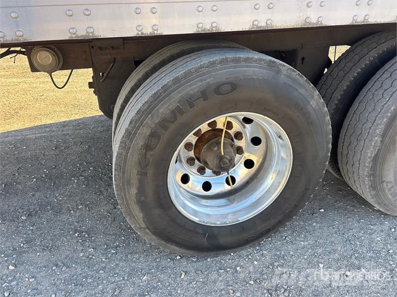 Stoughton 53 ft x 102 in T/A Van Trailer Rimorchi cassonati