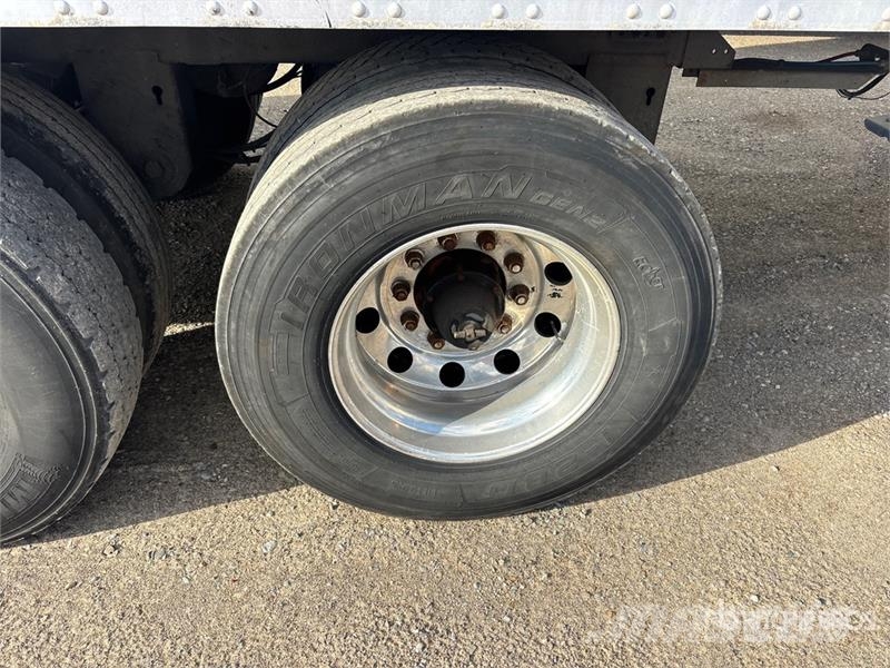 Stoughton 53 ft x 102 in T/A Van Trailer Furgoonhaagised