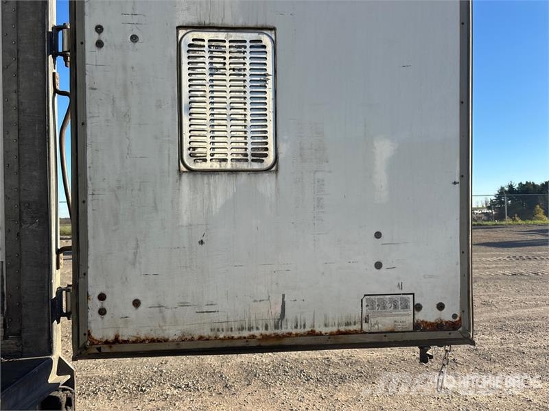 Stoughton 53 ft x 102 in T/A Van Trailer Skappåbygg