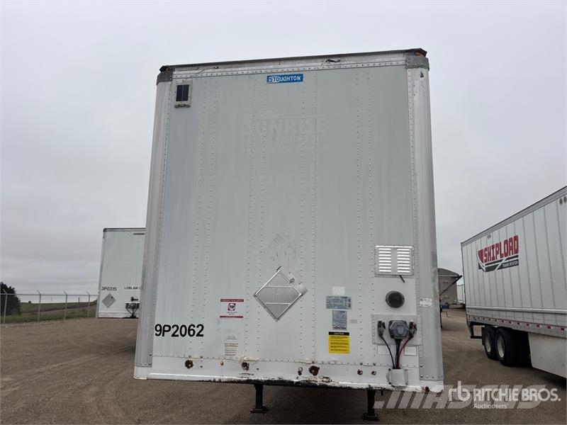 Stoughton 53 ft x 102 in T/A Van Trailer Прицепы-фургоны