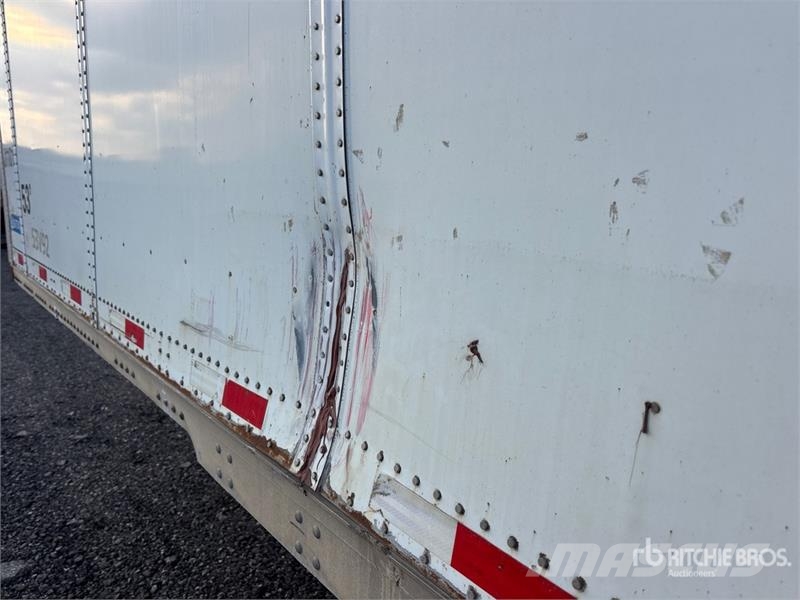 Stoughton 53 ft x 102 in T/A Van Trailer Furgoonhaagised