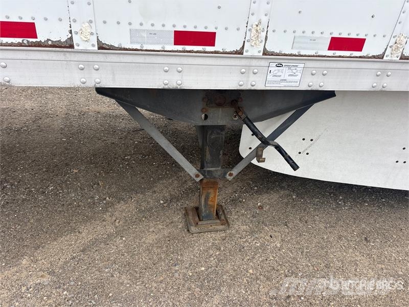 Stoughton 53 ft x 102 in T/A Van Trailer Прицепы-фургоны
