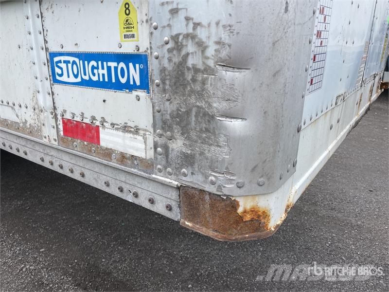 Stoughton 53 ft x 102 in T/A Van Trailer Dobozos pótkocsik
