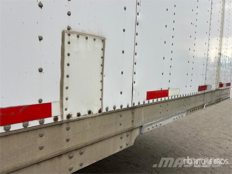 Stoughton 53 ft x 102 in T/A Van Trailer Прицепы-фургоны