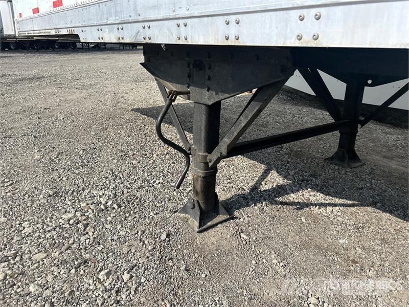 Stoughton 53 ft x 102 in Tri/A Van Trailer Dobozos pótkocsik