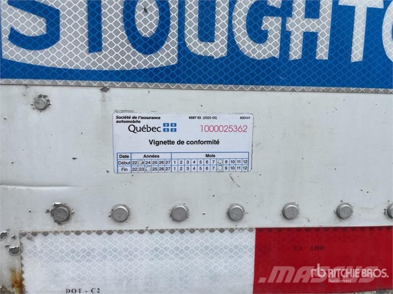 Stoughton 53 ft x 102 in T/A Van Trailer Dobozos pótkocsik