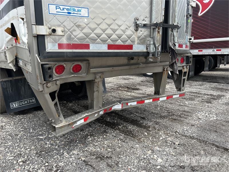 Stoughton 53 ft x 102 in T/A Refrigerated Trailer (Inoperabl Frysetrailer Semi