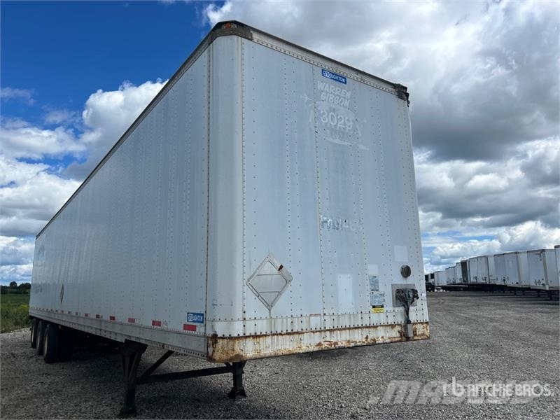 Stoughton 53 ft x 102 in Tri/A Van Trailer Dobozos pótkocsik