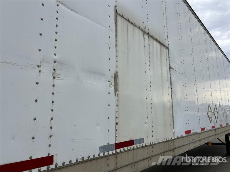 Stoughton 53 ft x 102 in T/A Van Trailer Прицепы-фургоны