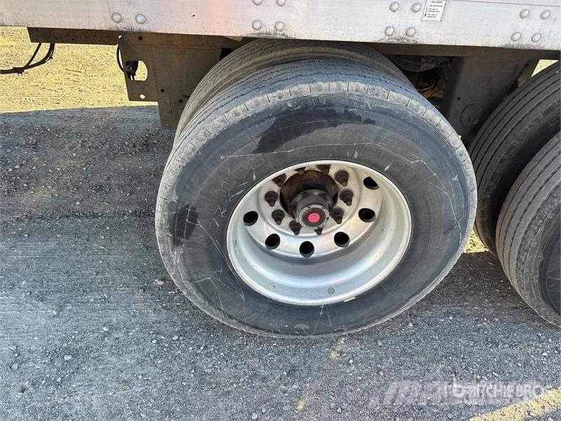 Stoughton 53 ft x 102 in T/A Van Trailer Skappåbygg