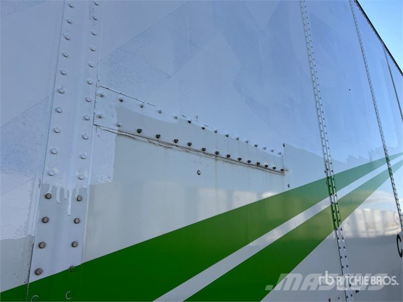Stoughton 53 ft x 102 in T/A Van Trailer Skappåbygg