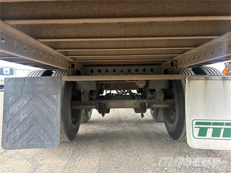 Stoughton ZGPVW-535T-S-C-AR 53 ft x 102 in T/A Van Trailer Przyczepy ze skrzynią zamkniętą