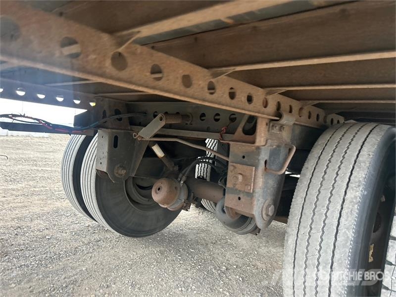 Stoughton ZGPVW-535T-S-C-AR 53 ft x 102 in T/A Van Trailer Przyczepy ze skrzynią zamkniętą