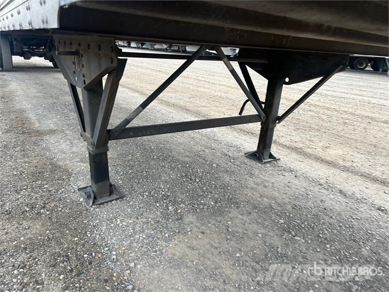 Stoughton ZGPVW-535T-S-C-AR 53 ft x 102 in T/A Van Trailer Przyczepy ze skrzynią zamkniętą
