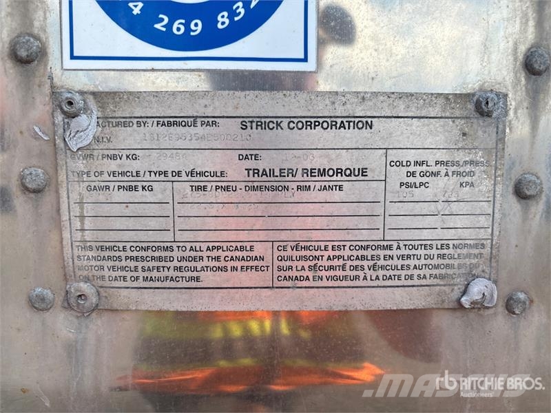 Strick 53 ft x 102 in T/A Van Trailer Ремаркета фургони
