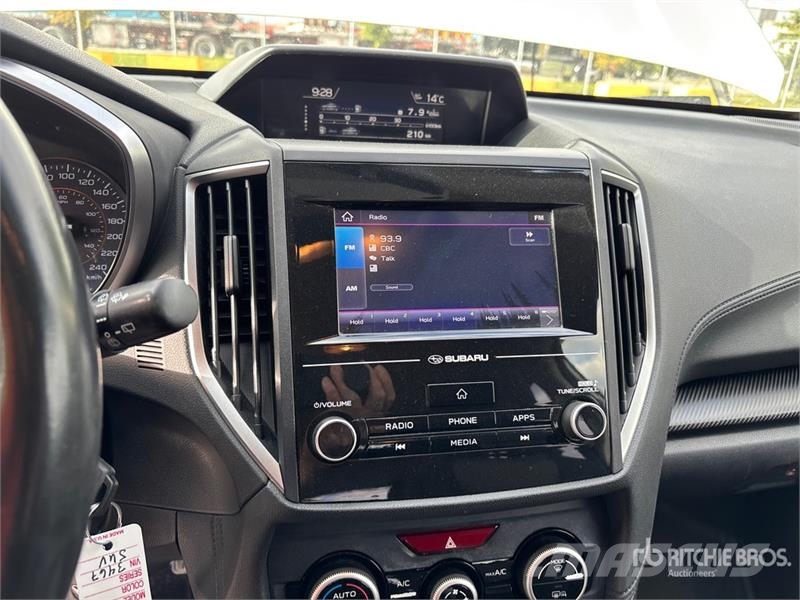 Subaru XV Crosstrek AWD SUV 汽车