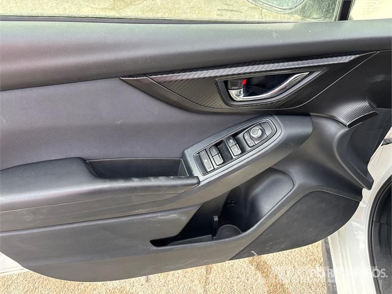 Subaru XV Crosstrek AWD SUV 汽车