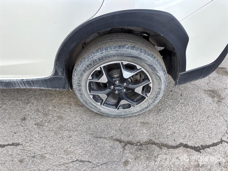 Subaru XV Crosstrek AWD SUV 汽车