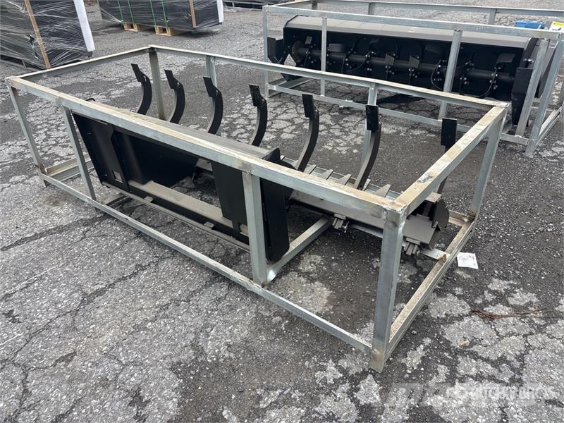 Suihe 82 in Skid Steer Landscape Rake (Unused) Schudders