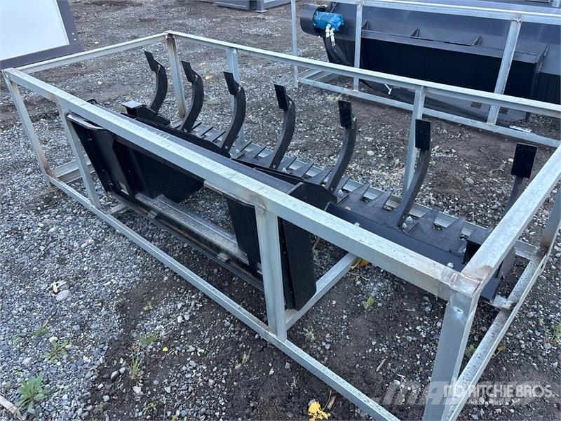 Suihe Front-Mounted 72 in Skid Steer Ripper Scarifier (U Skarifikatori