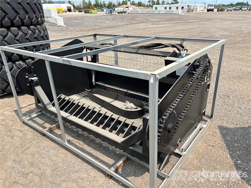 Suihe SSB-S 78 in Skid Steer Screening Bucket (Unused) Screening buckets