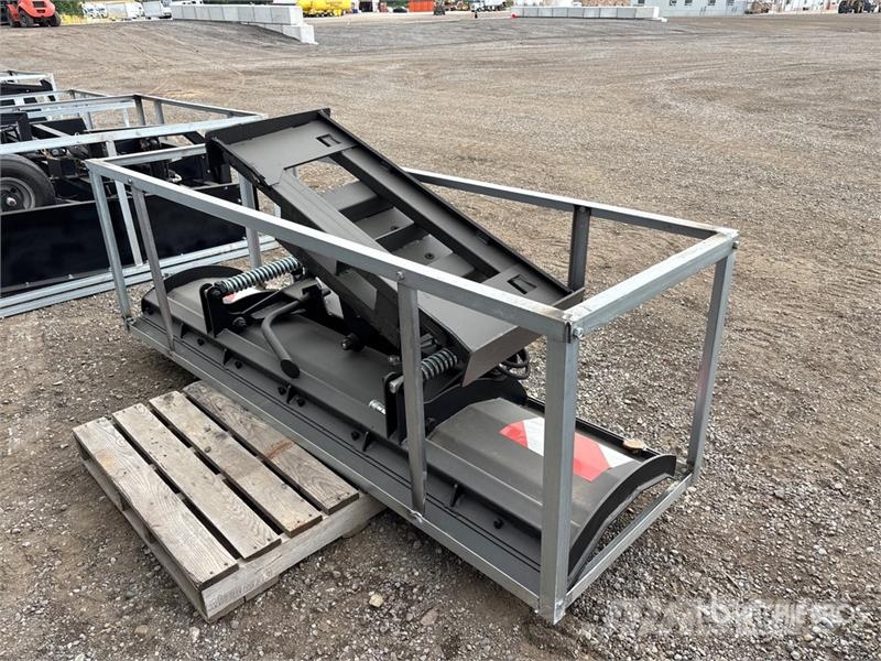 Suihe SSD-YS86 86 in Angle Skid Steer Dozer (Unused) ブレード