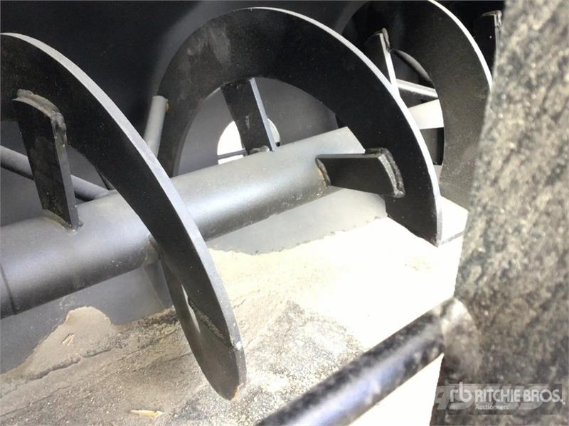 Suihe SSM 56 in Skid Steer Concrete Mixer (Unused) خلاطات خرسانة/ملاط