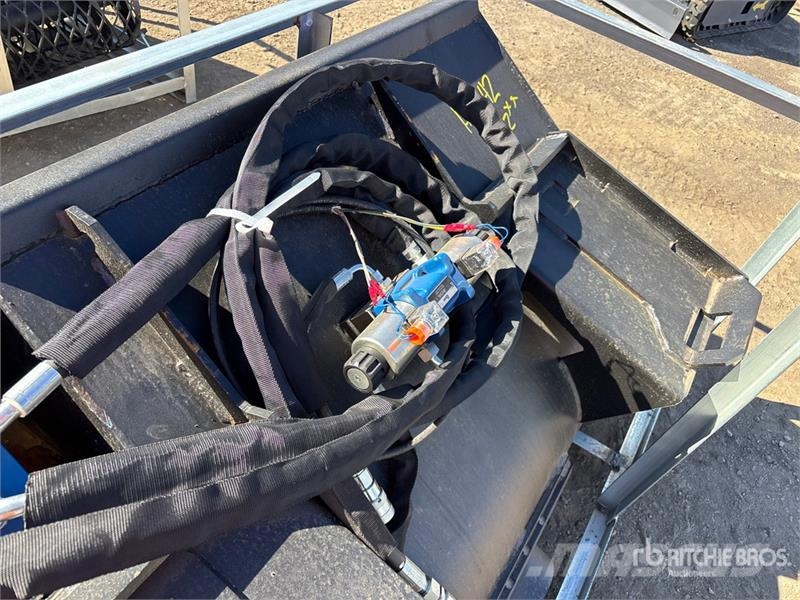 Suihe SSM 56 in Skid Steer Concrete Mixer (Unused) Mezcladoras de cemento y hormigón