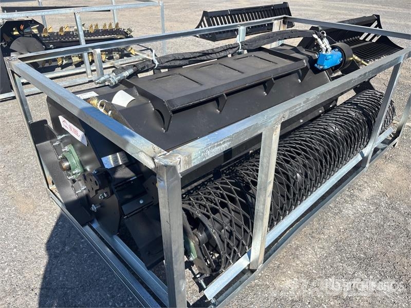 Suihe SSTLRT 72 in Skid Steer Tiller (Unused) Gradas vibratorias / rotocultivadoras
