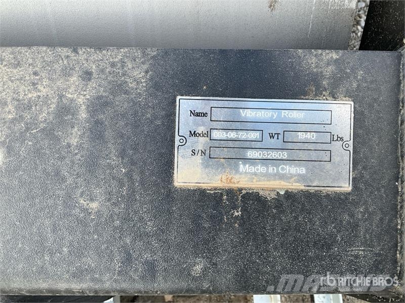 Suihe SSVR-72 72 in Skid Steer Vibratory Roller (Unused) Jyrät