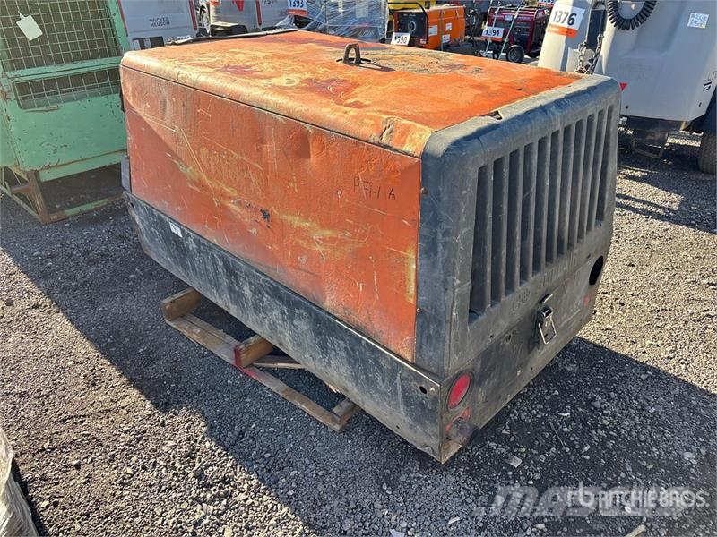 Sullair 110DPQ 185 cfm Skid-Mounted Air Compressor (Inoper Компресори