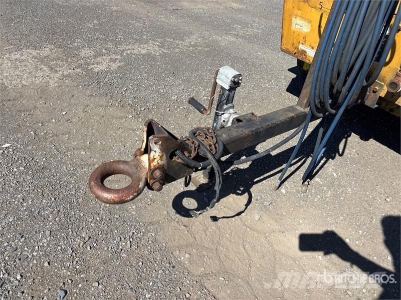Sullair 185DPQ-CA Air Compressor (Inoperable) 콤푸레샤