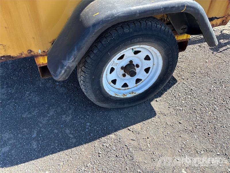 Sullair 185DPQ-CA Air Compressor (Inoperable) 콤푸레샤