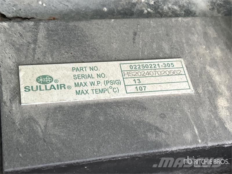 Sullair 185DPQ JD2 185 cfm Mobile Air Compressor (Inoperab Kompressorer