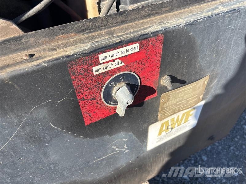 Sullair 375HJD 375 cfm Mobile Air Compressor Kompresory