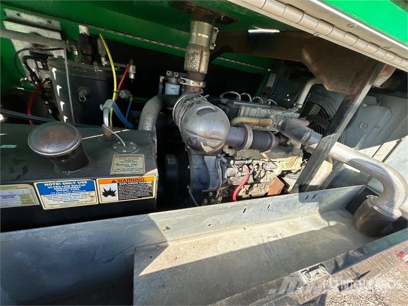 Sullivan DC185PDZSB Mobile Air Compressor Kompressorit