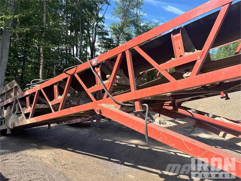 Superior ST-SS-MID 36 in x 60 ft Portable Stacking Conveyor Строителство - Други