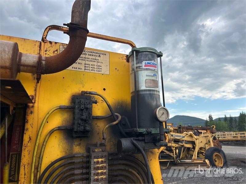 Swing Master 181TC Loader (Inoperable) Drugi deli