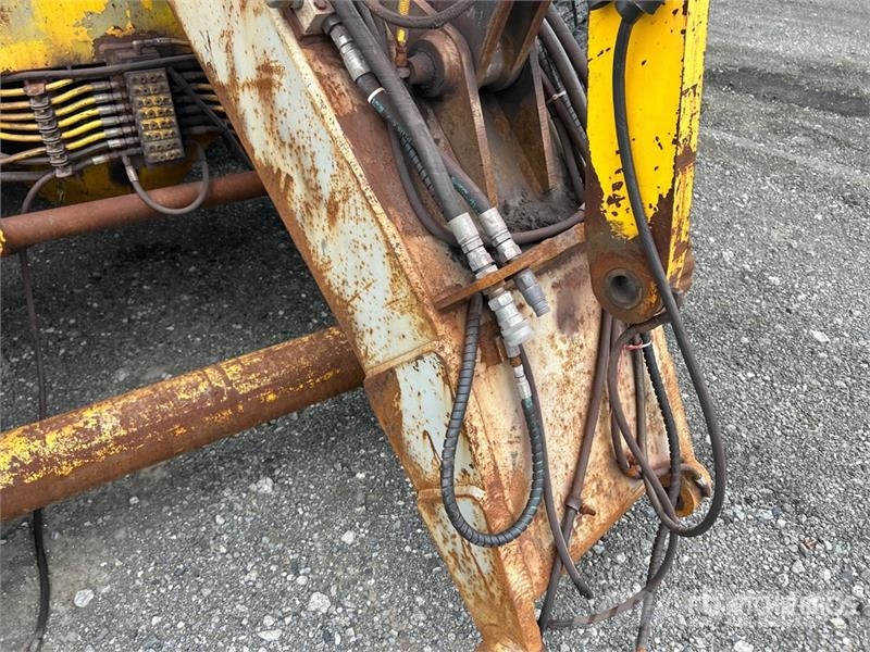Swing Master 181TC Loader (Inoperable) Drugi deli