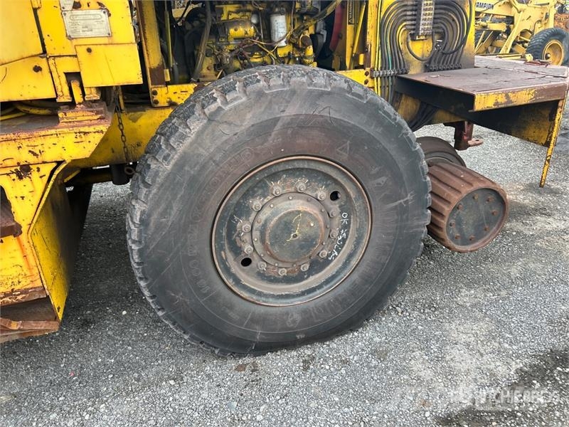Swing Master 181TC Loader (Inoperable) Drugi deli