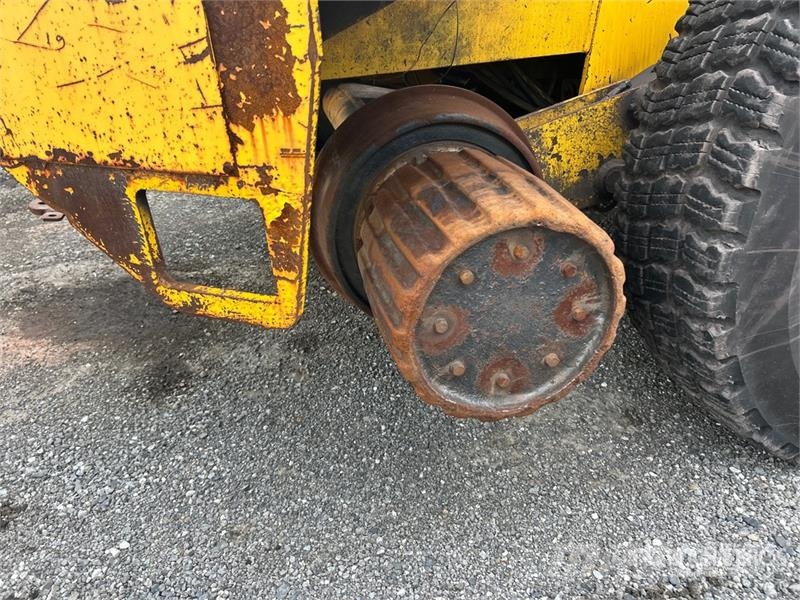 Swing Master 181TC Loader (Inoperable) Drugi deli