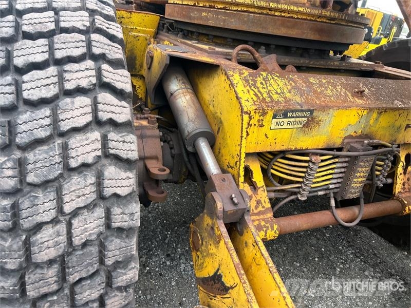 Swing Master 181TC Loader (Inoperable) Drugi deli