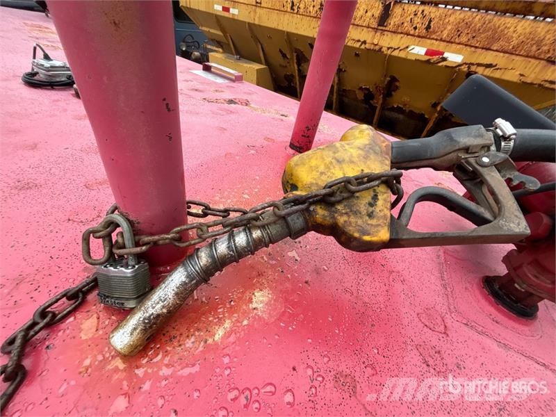  T/A Fuel Trailer مقطورات ذات صهاريج