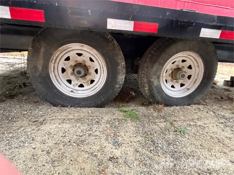  T/A Fuel Trailer مقطورات ذات صهاريج