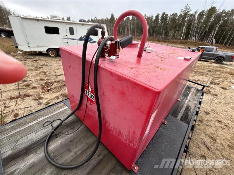  T/A Fuel Trailer مقطورات ذات صهاريج