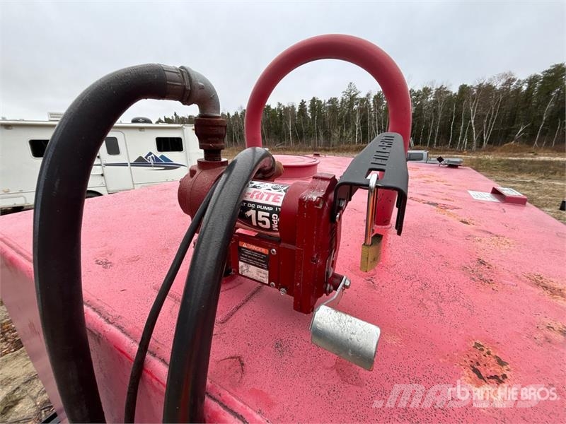  T/A Fuel Trailer مقطورات ذات صهاريج