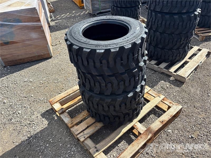 Tai Hao 10-16.5 Heavy Duty Tires (Unused) Gume, točkovi i felne